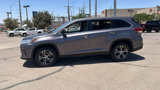 Used 2019 Toyota Highlander LE image 4