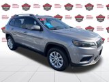 Used 2020 Jeep Cherokee Latitude w/ Cold Weather Group image 3