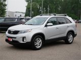 Used 2015 Kia Sorento LX image 3