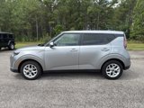 Used 2023 Kia Soul LX w/ LX Technology Package image 4