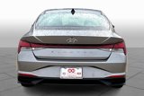 Used 2021 Hyundai Elantra SEL image 5