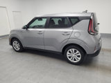 Used 2023 Kia Soul LX image 3