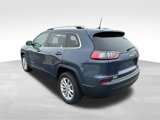 Used 2019 Jeep Cherokee Latitude w/ Popular Appearance Group image 4