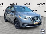 Used 2020 Nissan Kicks S image 3