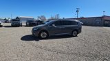 Used 2021 Chrysler Pacifica Limited w/ Uconnect Theater Family Group image 4