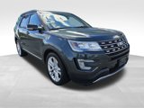 Used 2016 Ford Explorer XLT w/ Equipment Group 202A image 2