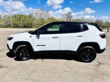 Used 2024 Jeep Compass Trailhawk image 4