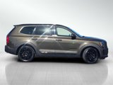 Used 2021 Kia Telluride EX w/ EX Premium Package image 3