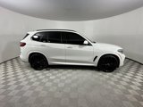 Used 2022 BMW X5 sDrive40i w/ M Sport Package image 5
