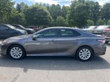 Used 2019 Toyota Camry LE image 4