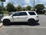 Used 2010 GMC Acadia SLT image 2