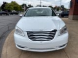 Used 2011 Chrysler 200 Limited image 3
