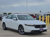Used 2023 Honda Accord EX image 2