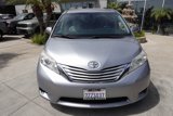 Used 2017 Toyota Sienna LE image 4