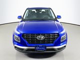 Certified 2022 Hyundai Venue SE image 2