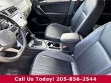 Used 2022 Volkswagen Tiguan SE image 5
