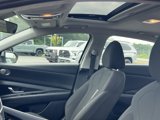 Used 2021 Hyundai Elantra SEL w/ Convenience + Premium Package image 5