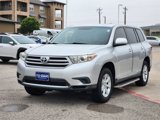 Used 2013 Toyota Highlander FWD image 2