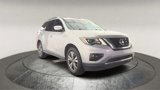 Used 2020 Nissan Pathfinder SL image 2