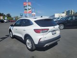 Used 2021 Ford Escape SE image 6