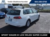 Used 2017 Volkswagen Golf S image 5