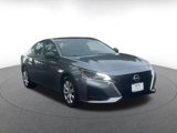 Used 2024 Nissan Altima 2.5 S image 2