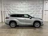 Used 2020 Toyota Highlander Limited image 3