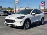 Used 2020 Ford Escape SE image 2