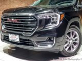 Used 2023 GMC Terrain SLT image 4