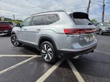 Used 2024 Volkswagen Atlas SE image 4