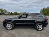 Certified 2021 Jeep Grand Cherokee Laredo image 2