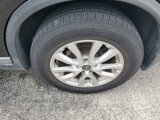 Used 2018 Nissan Rogue SV image 3
