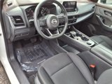 Used 2023 Nissan Rogue S image 6