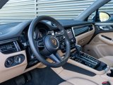 Used 2022 Porsche Macan S image 4