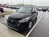 Used 2021 Nissan Kicks S image 4