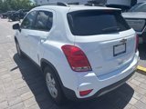 Used 2022 Chevrolet Trax LT w/ LT Convenience Package image 2