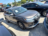 Used 2016 Mitsubishi Outlander SE image 3