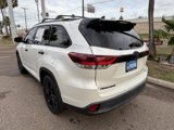 Used 2019 Toyota Highlander XLE image 5