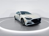 Used 2022 Hyundai Sonata Limited w/ Preferred Accessory Package image 2