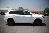 Used 2020 Jeep Cherokee High Altitude image 2