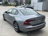 Used 2019 Volvo S60 T6 Momentum w/ Multimedia Package image 5