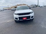 New 2025 Jeep Grand Cherokee L Laredo image 2