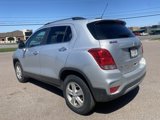 Used 2020 Chevrolet Trax LT w/ LT Convenience Package image 3