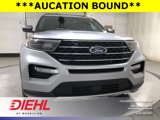 Used 2020 Ford Explorer XLT w/ Equipment Group 202A image 2