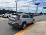 Used 2019 Jeep Cherokee Latitude w/ Popular Appearance Group image 5