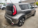 Used 2016 Kia Soul ! w/ Premium Package image 3