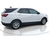 Used 2023 Chevrolet Equinox LT image 3