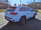 Certified 2020 Jeep Grand Cherokee Laredo w/ Laredo X Package image 4