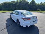 Used 2018 Toyota Camry SE image 5