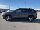 Used 2019 Jeep Cherokee Limited w/ Luxury Group image 5